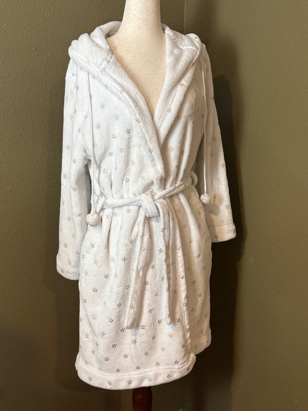 Joe Boxer Womens White Hooded Robe With Gold Star Pattern - Size M, Soft & Comfy